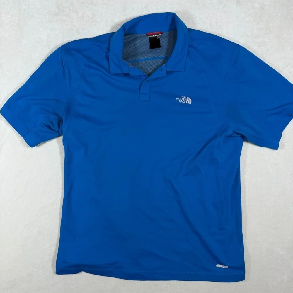 The North Face Men's Large VaporWick Performance Vibrant Blue Polo